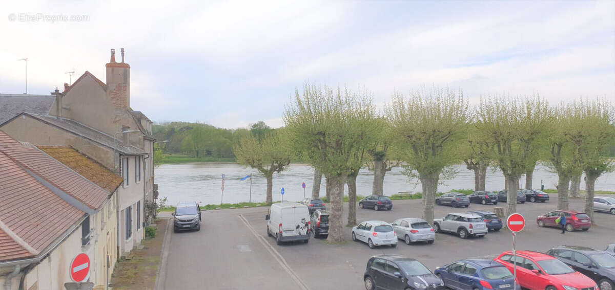 Maison ancienne avec vue Loire  - 10 pièces - Jardin - Grand potentiel, à rénover. - photo 15