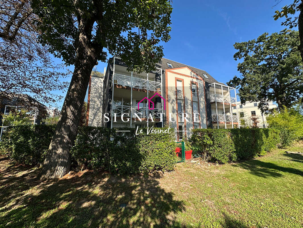 Appartement à LE VESINET