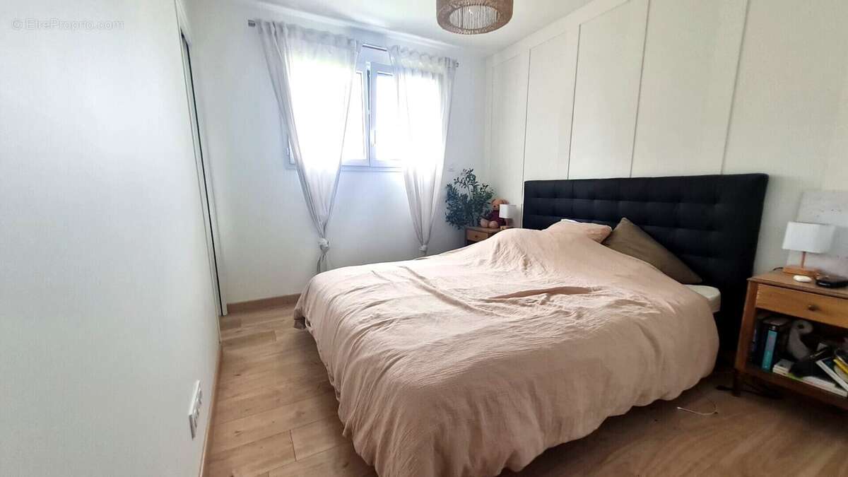 Maison à CHASNE-SUR-ILLET