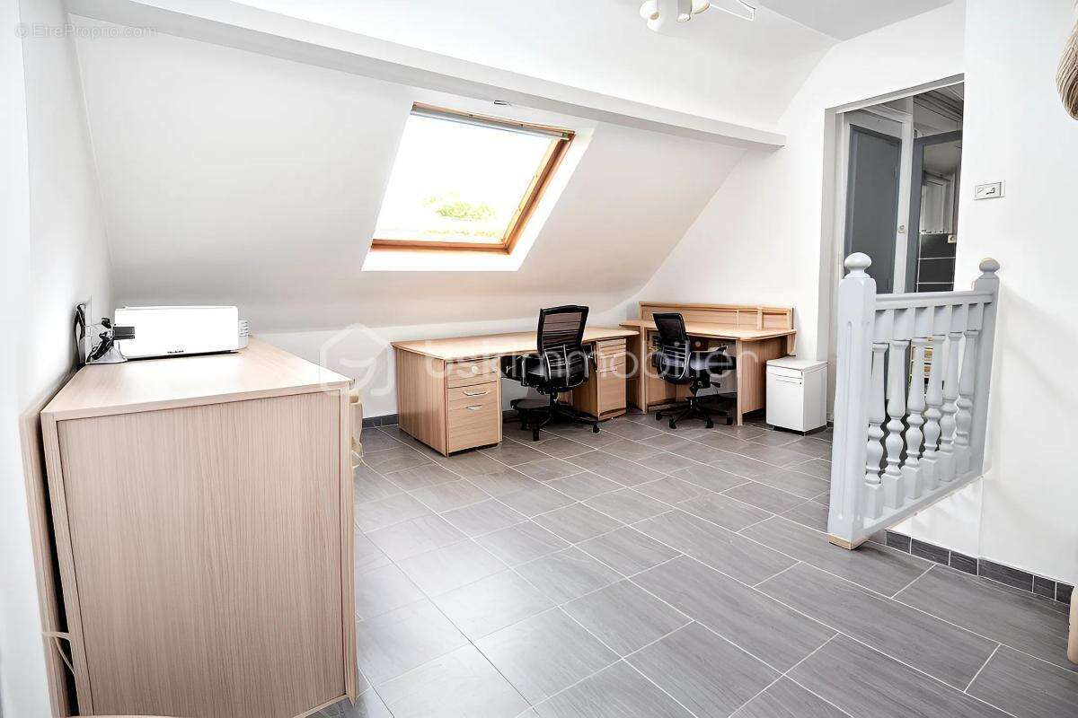 Maison à ORMESSON-SUR-MARNE