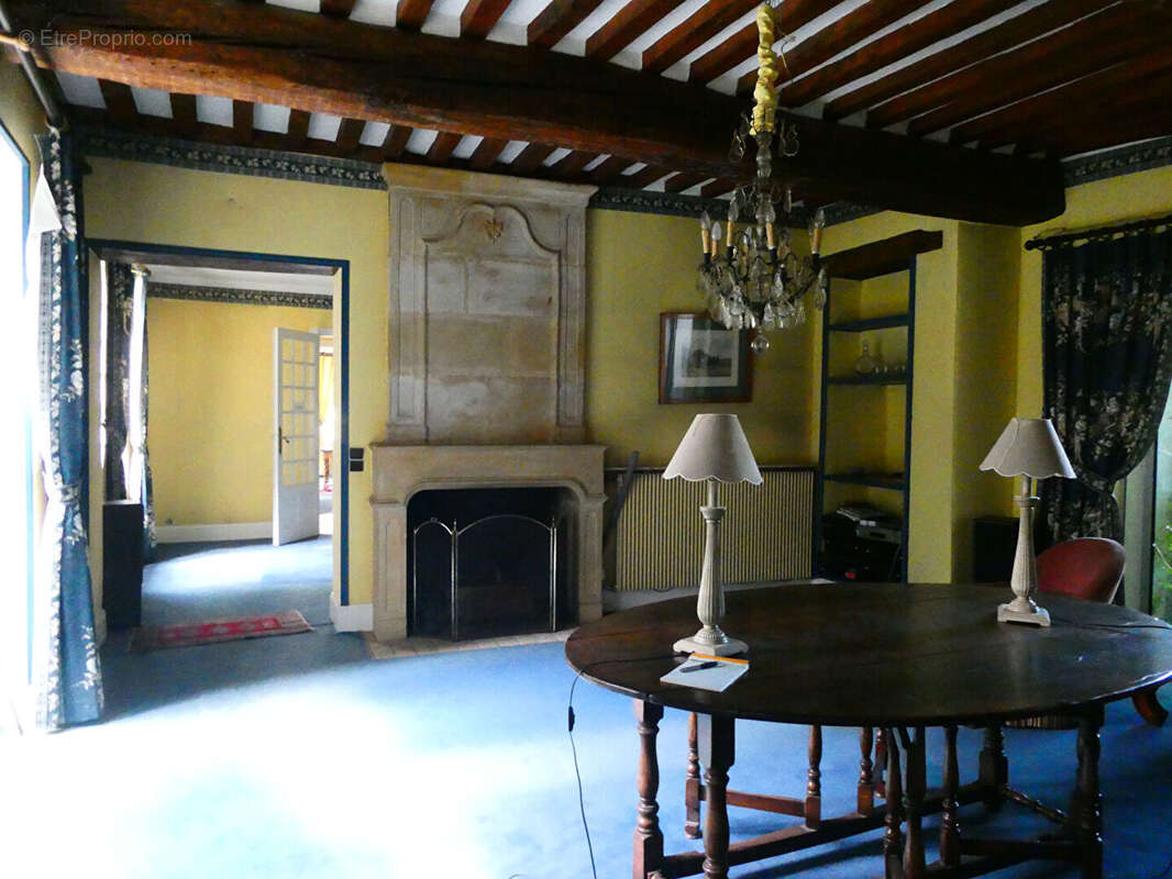 Maison à BEAUMONT-EN-AUGE