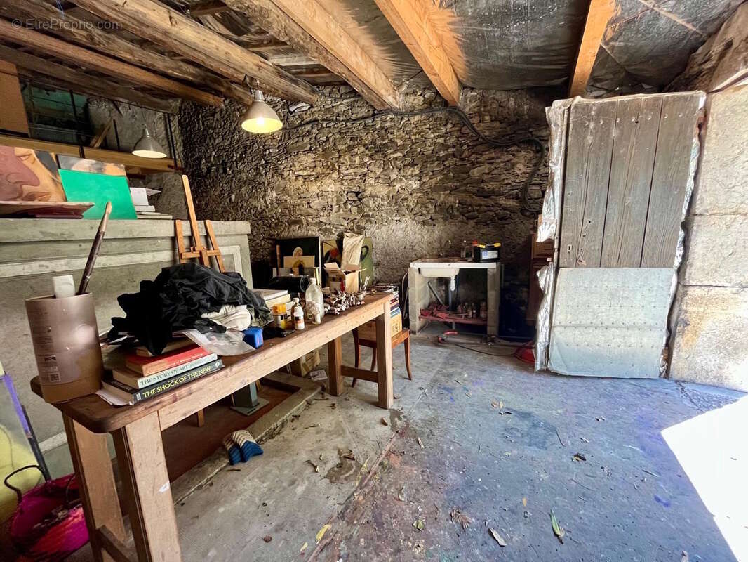 Maison à ROUJAN