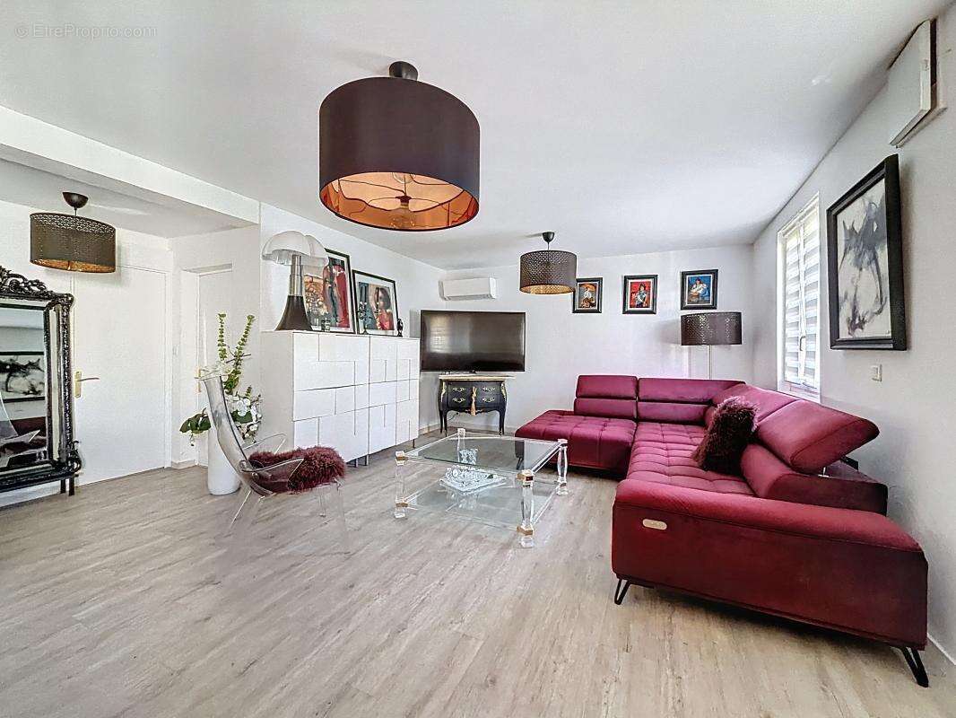 Appartement à SAINT-RAPHAEL