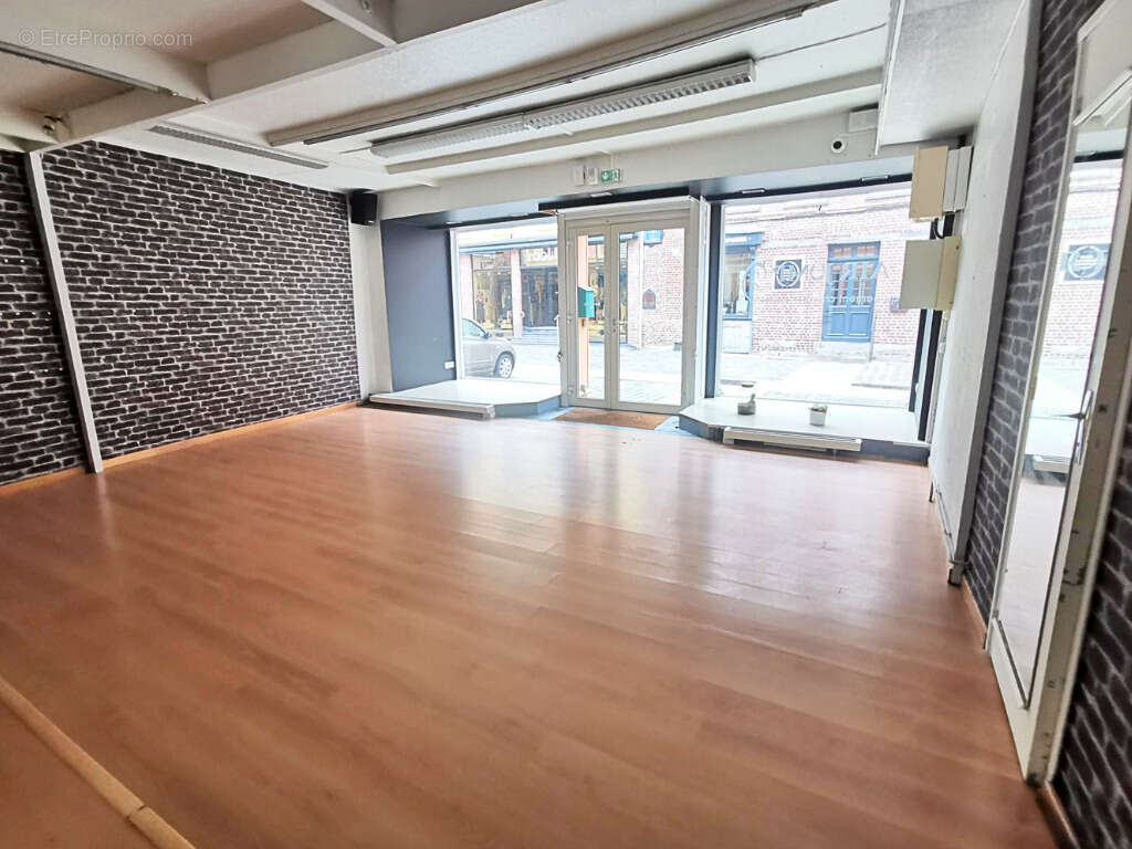 Commerce à AIRE-SUR-LA-LYS