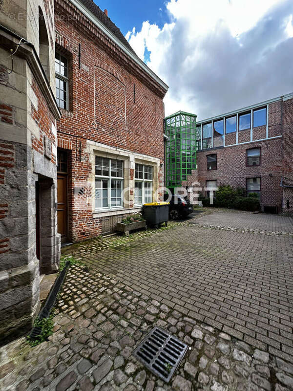 T2 de 35 m² Résidence des Deux Tours - Quartier Tribunal - photo 2