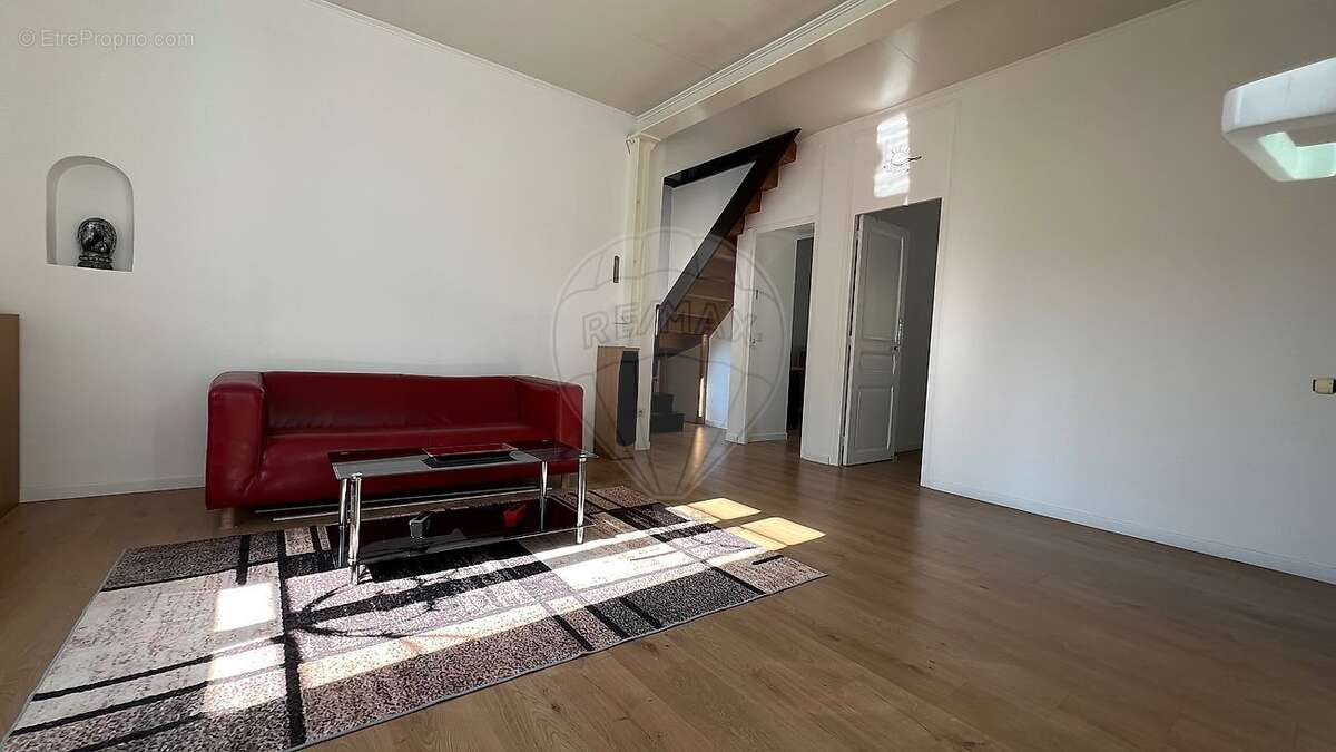 Maison à VILLENEUVE-SAINT-GEORGES