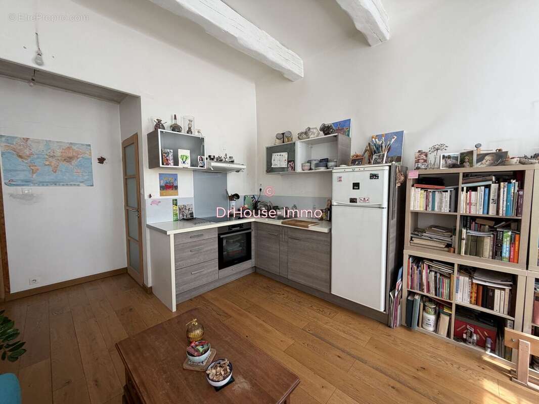 Appartement 38 m² à Marseille-10e  - photo 8