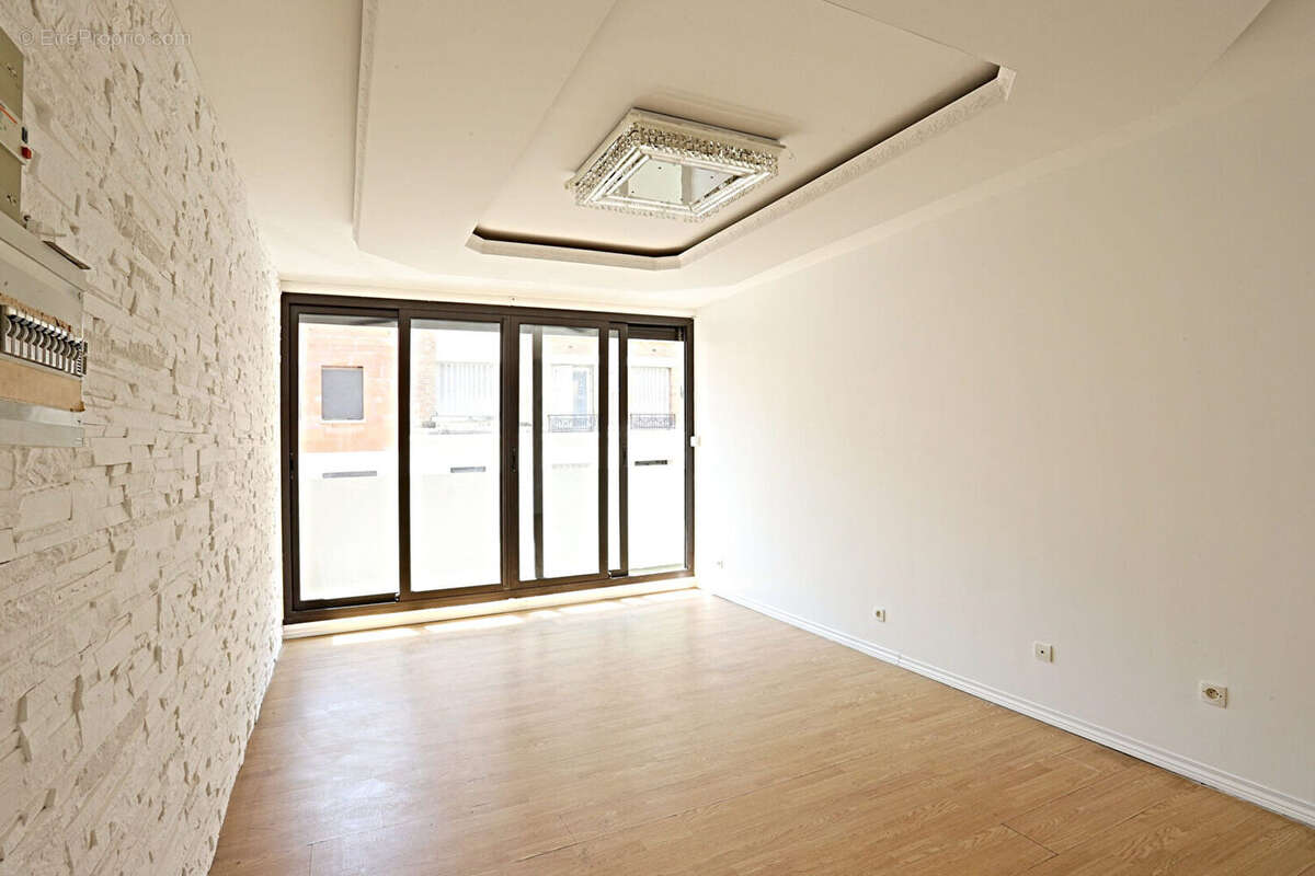 3P - 50m2 - Balcon - DPE D - photo 4