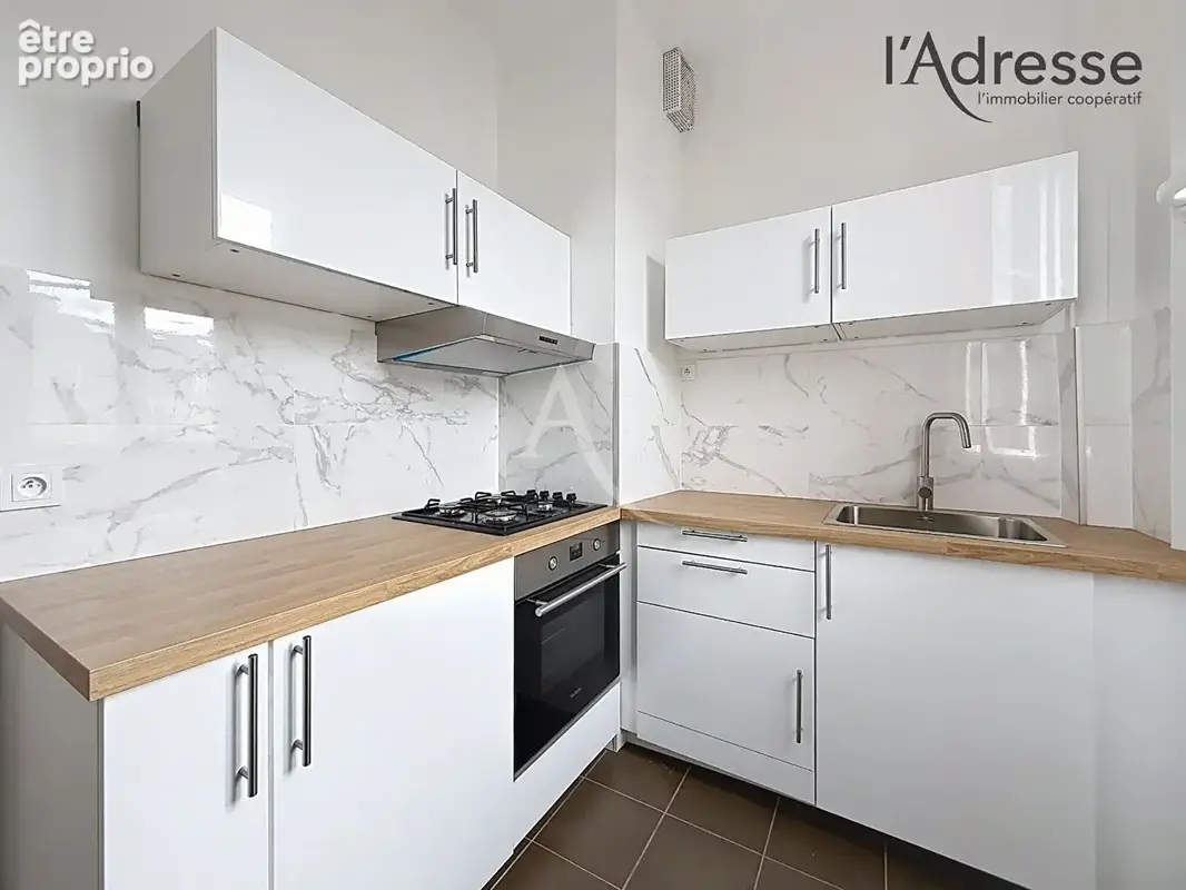 Suresnes centre - appartement de charme entièrement rénové - 3 pièces 64m² - photo 4