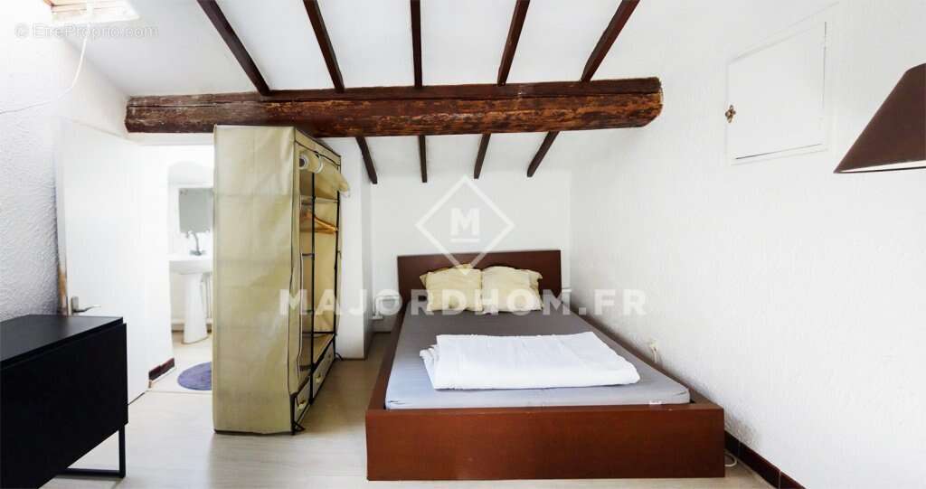 Appartement à MARSEILLE-6E