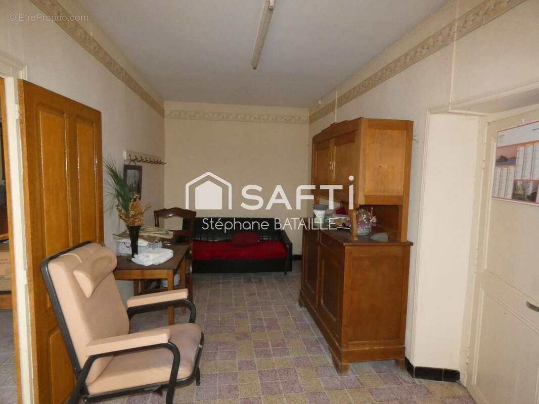 Maison 193 m² à Marnes  - photo 5