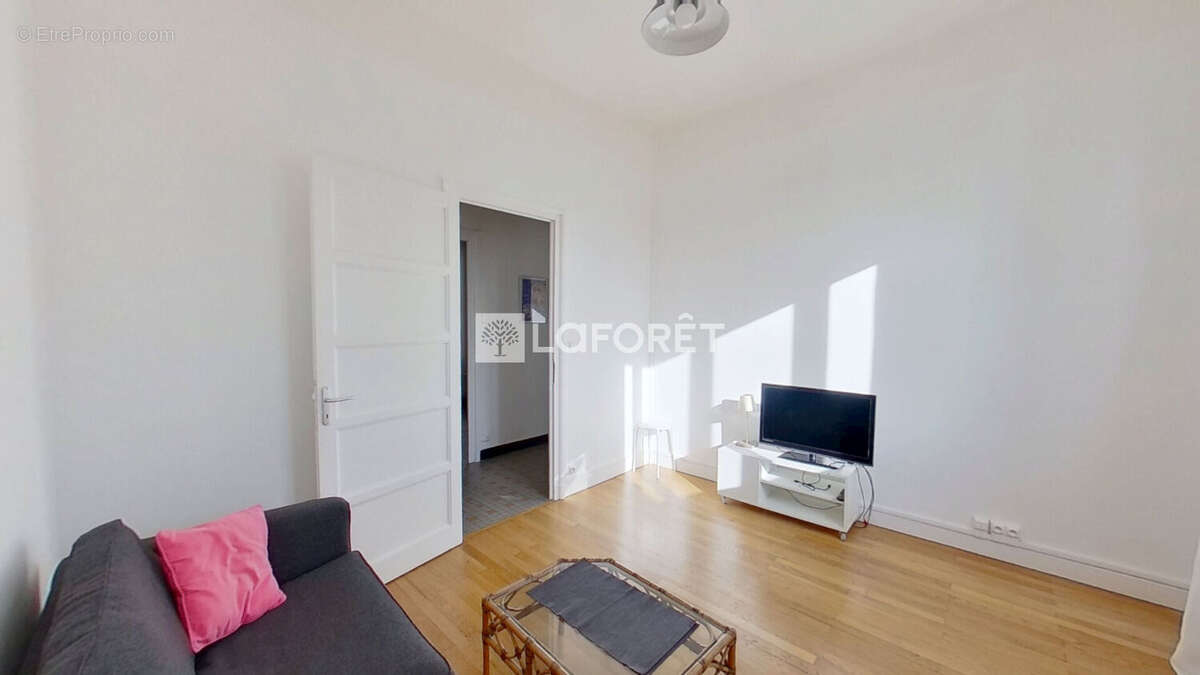 Appartement à LYON-8E