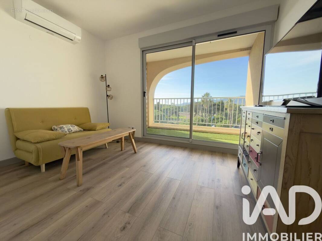 Photo 1 - Appartement à HYERES