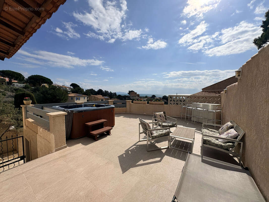 Maison à SAUSSET-LES-PINS