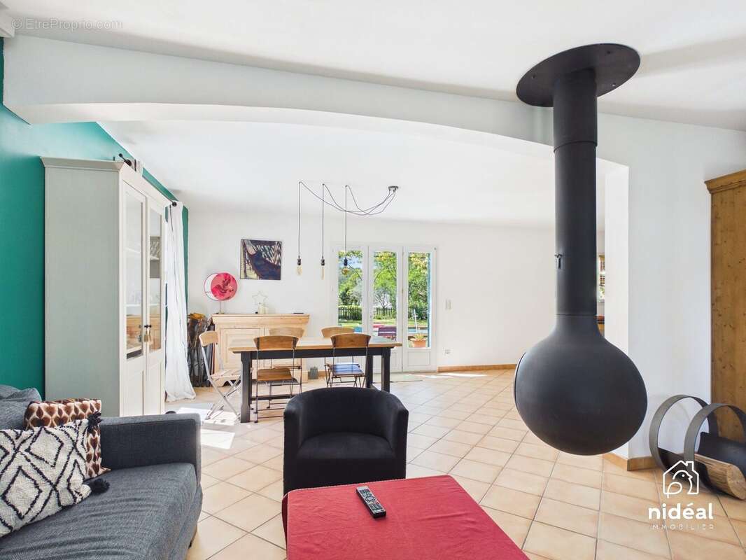 Maison 116 m² à Congenies  - photo 7