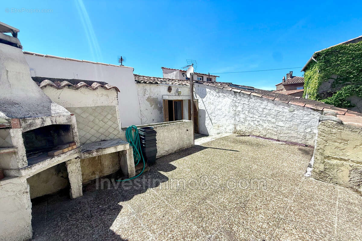 Maison 91 m² à Peypin  - photo 2