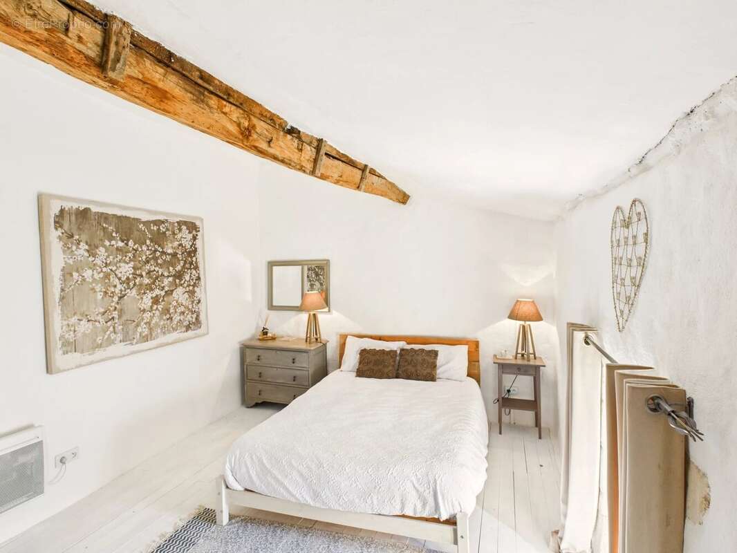 Maison à VILLEFAGNAN