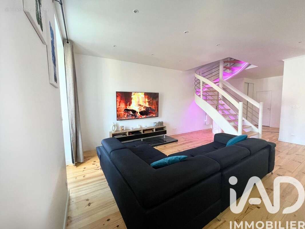 Photo 3 - Appartement à SAINT-ETIENNE