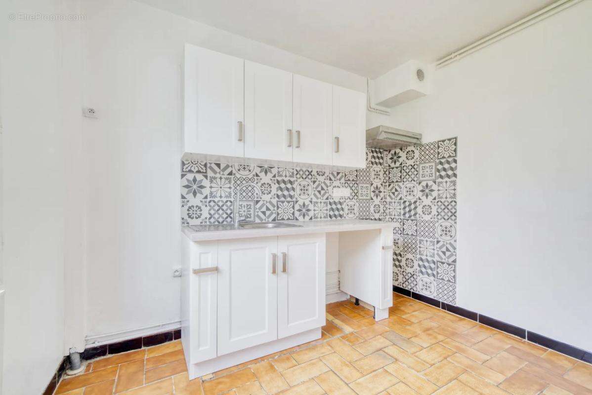 Maison à SAINT-GEORGES-DU-BOIS