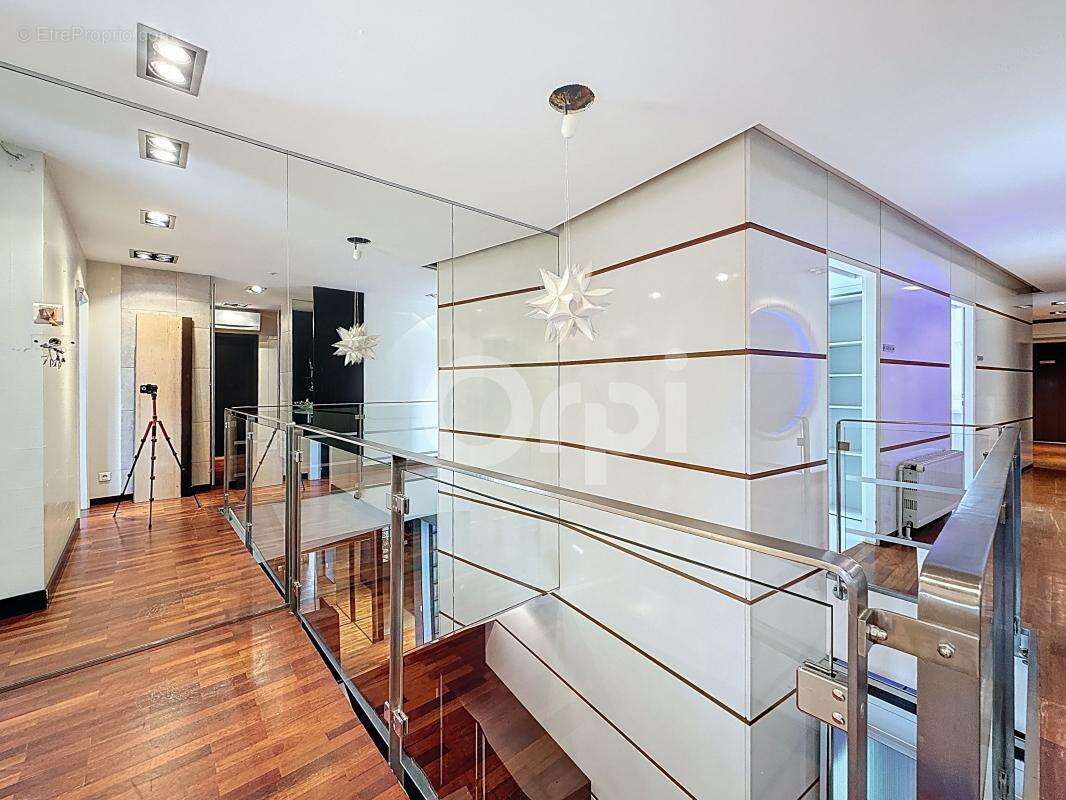 Commerce à SAINT-LOUIS