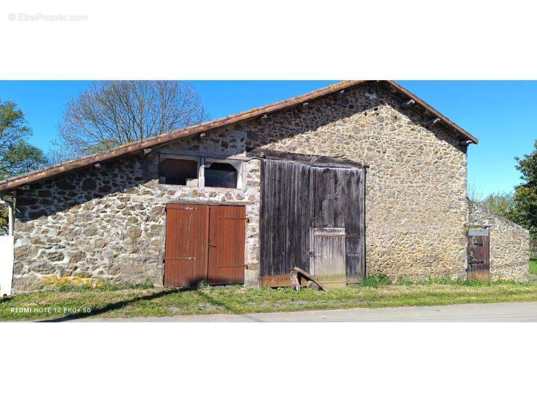 Maison à SAINT-ANDRE-SUR-SEVRE
