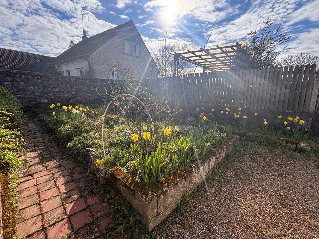 Maison à MONT-PRES-CHAMBORD