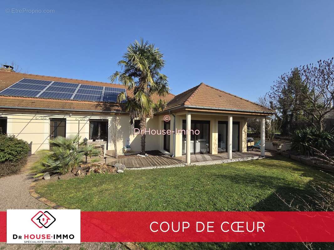 Maison à COURTERANGES