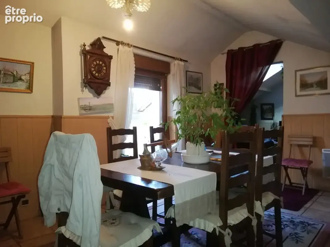 Albertville, T4 de 97 m2 vendu loué. - photo 4