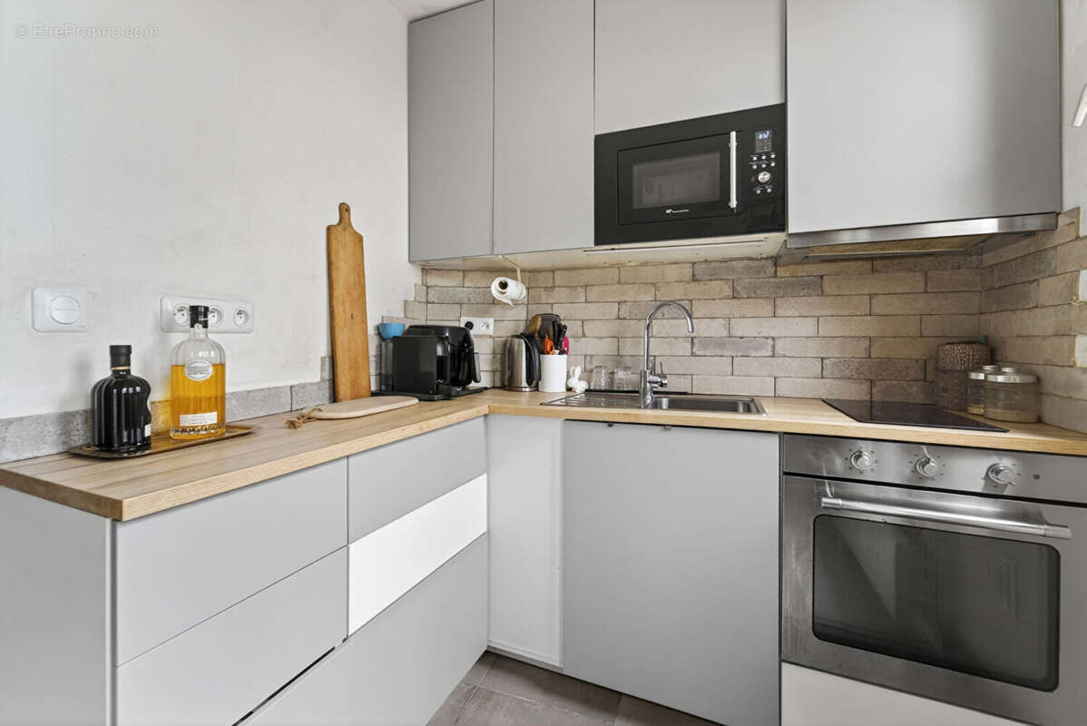 Appartement à PARIS-20E
