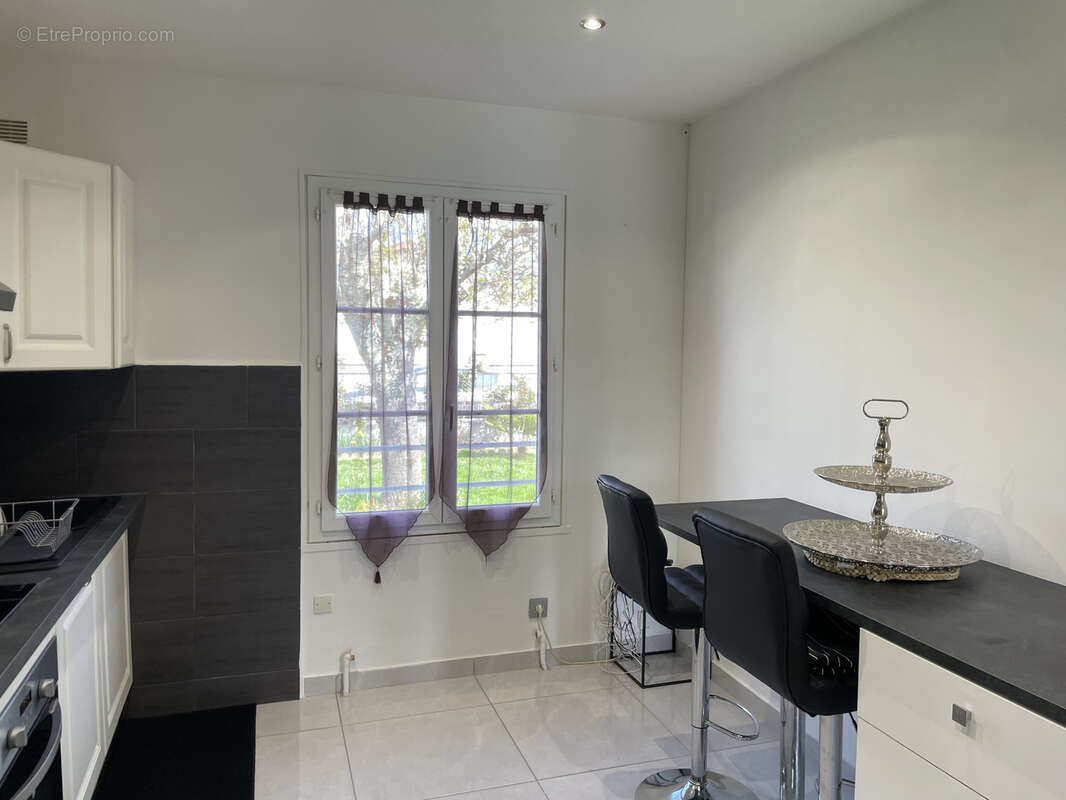 Maison à CASTILLON-LA-BATAILLE