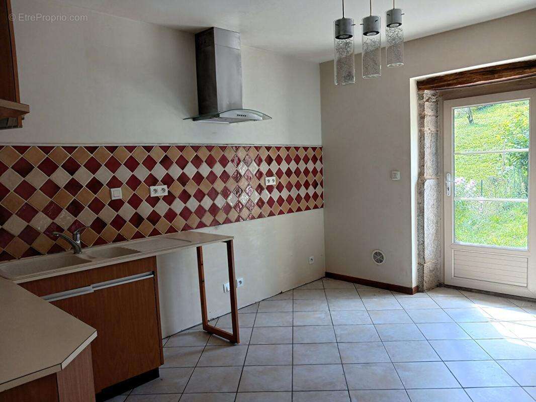 Maison à MACORNAY