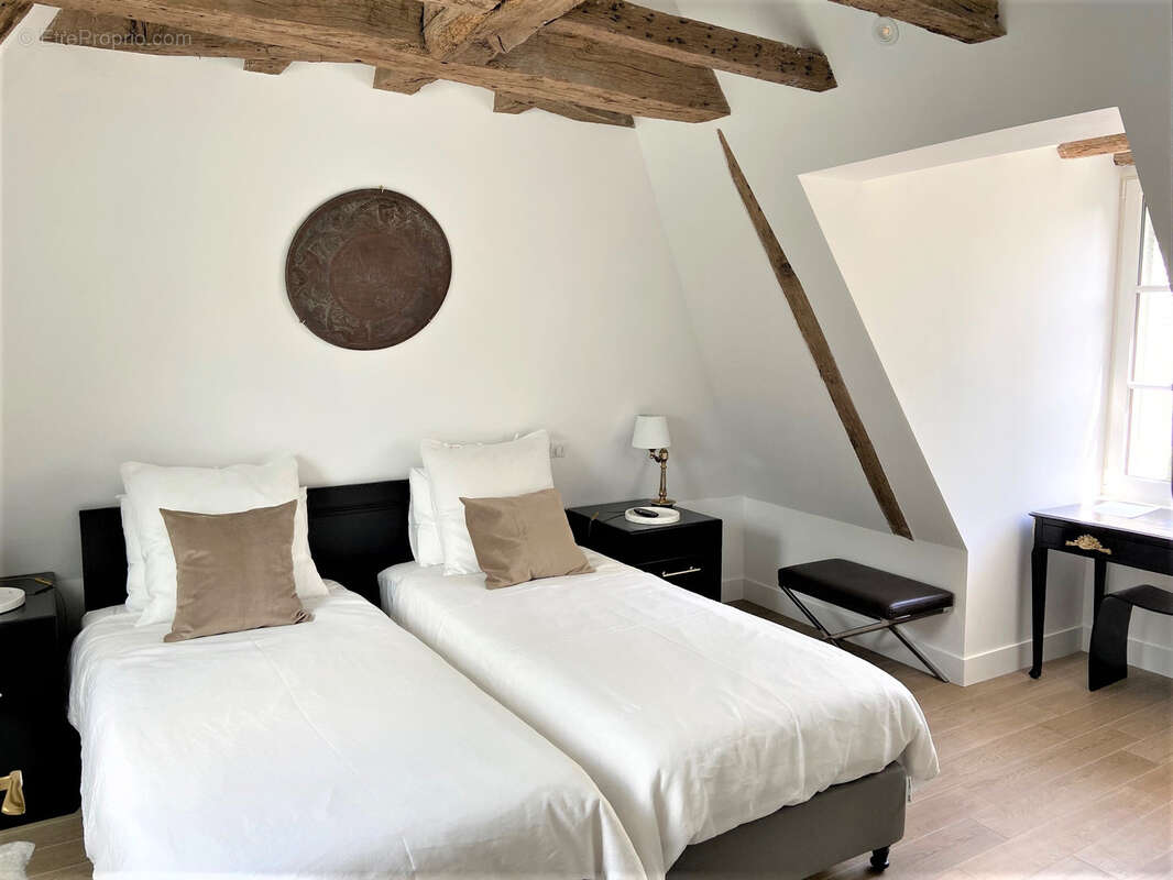 Autre à TOURS