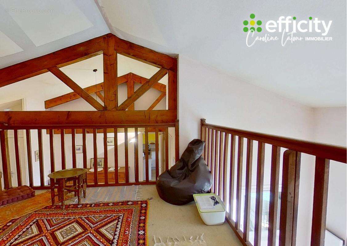 Maison 136 m² à Saint-Etienne-Le-Molard  - photo 13