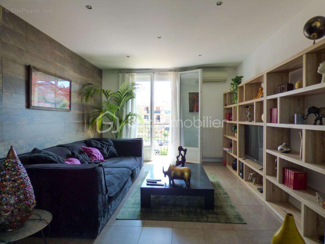 3 pièces traversant avec balcon – Résidence sécurisée , quartier dynamique - photo 5