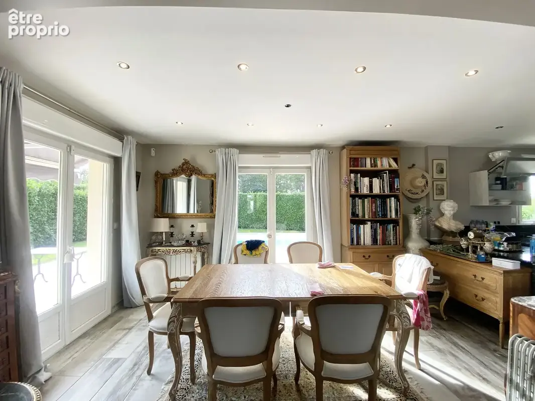 VILLERVILLE - Maison avec piscine chauffée –  Terrain arboré d’environ 750 m² - photo 5