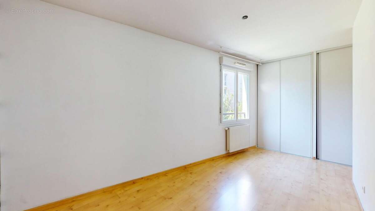  Lyon 9 - Vaise  T3 lumineux de 70.79m² avec balcon, cave et garage en option ! - photo 10