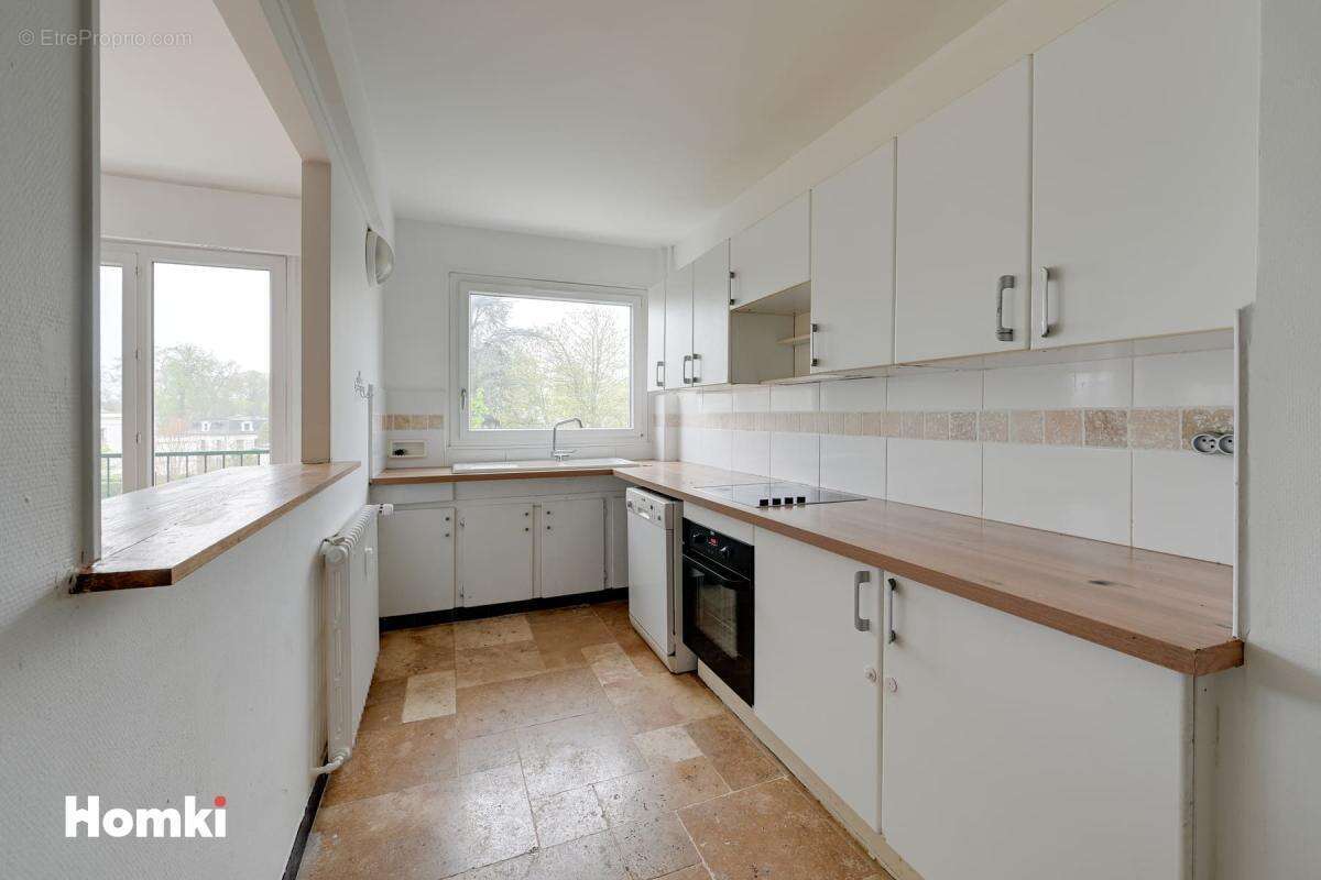 Appartement à MAISONS-LAFFITTE