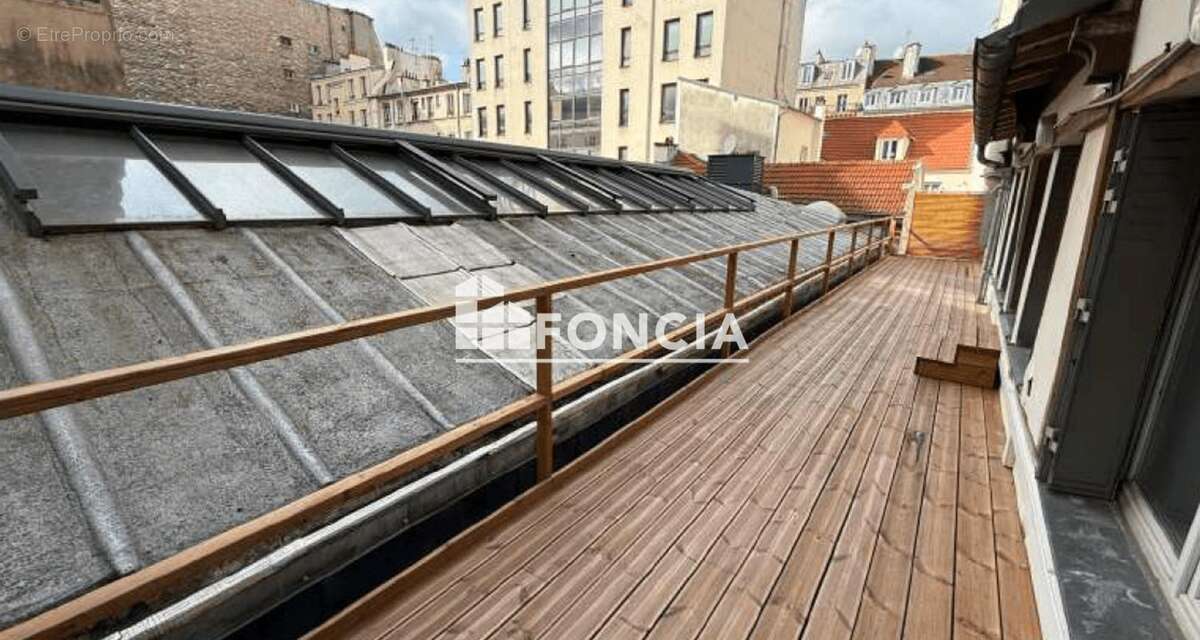 Appartement à PARIS-10E