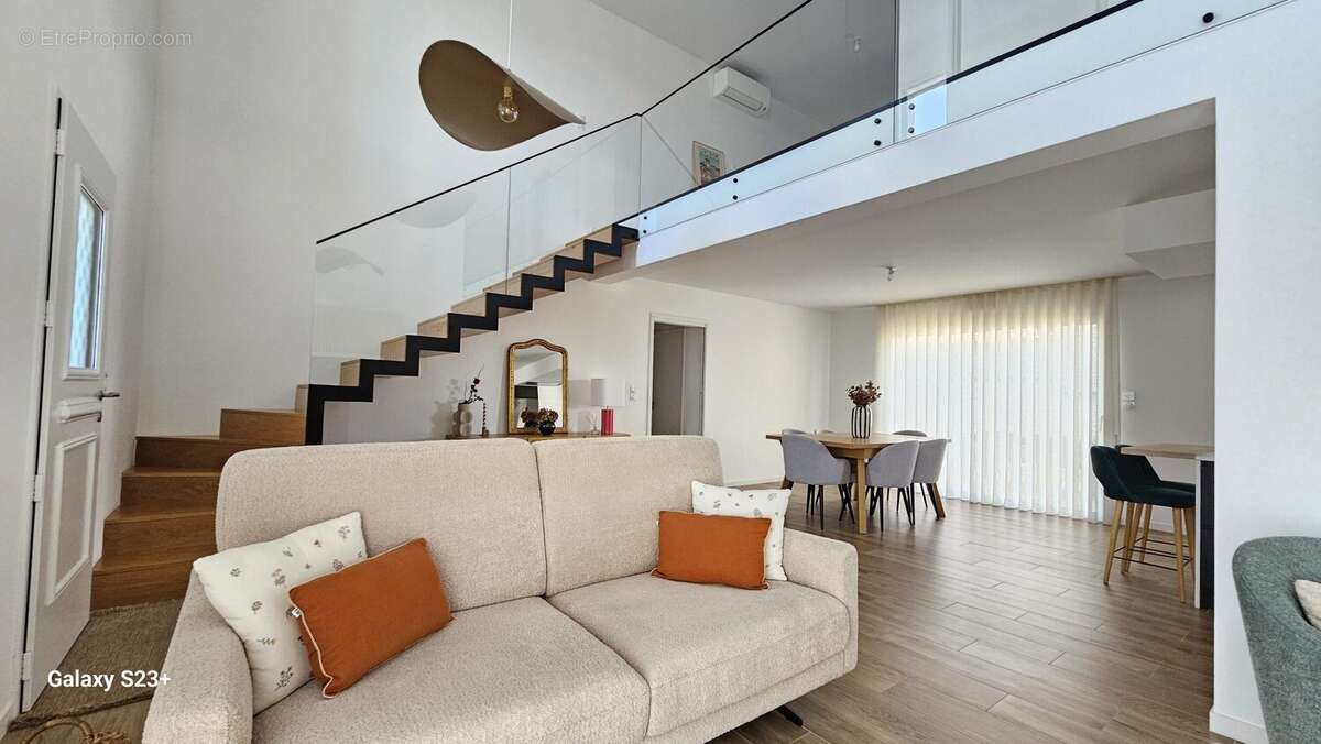 Maison 137 m² à Niort  - photo 8