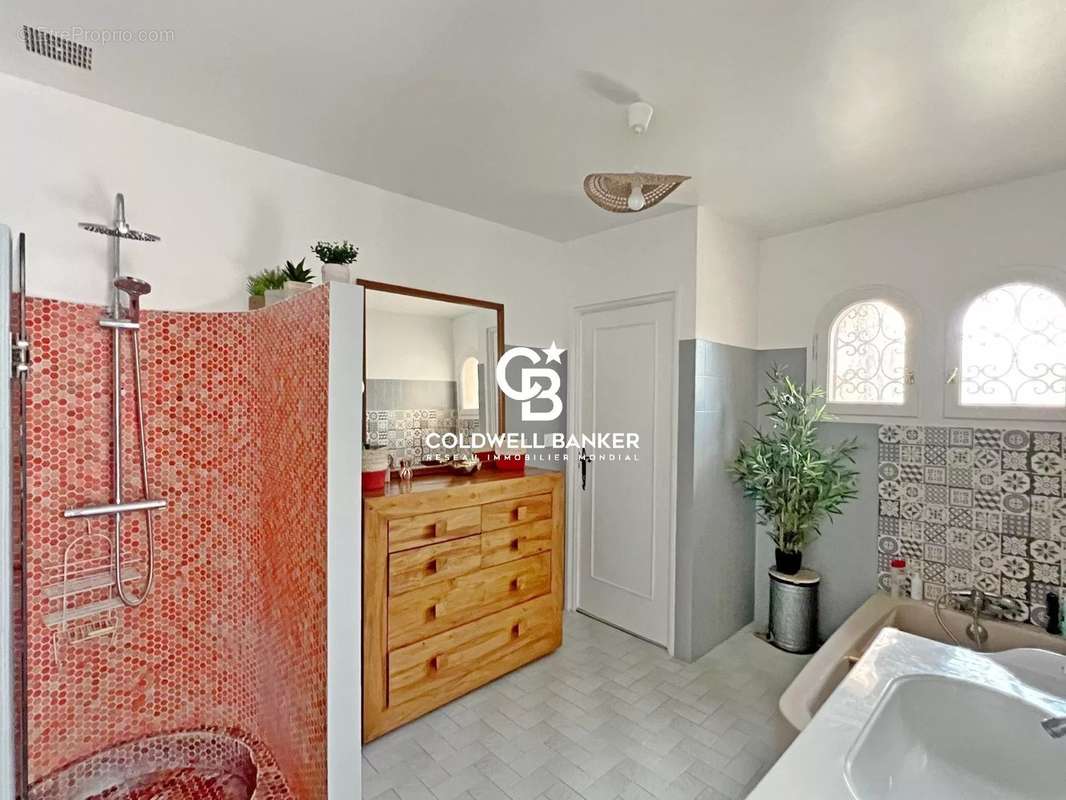 Maison à SAINT-RAPHAEL