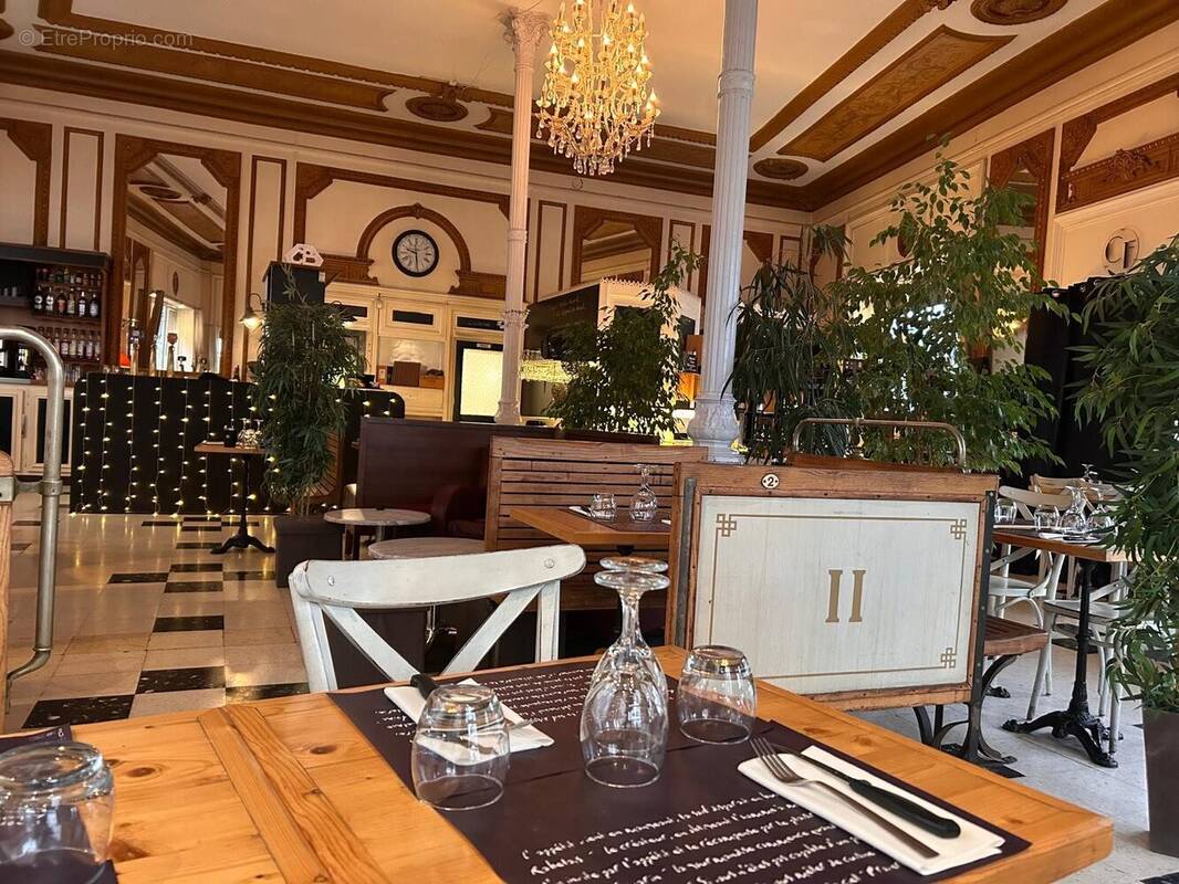 Autre à LONS-LE-SAUNIER