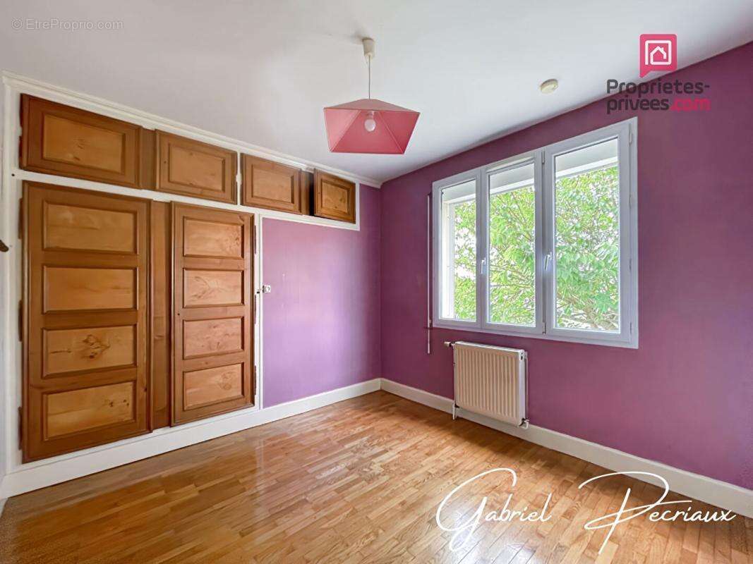 Maison sur sous sol + grande dépendance - photo 10