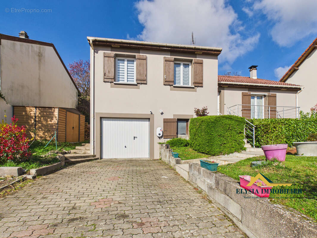 Maison à PRENY