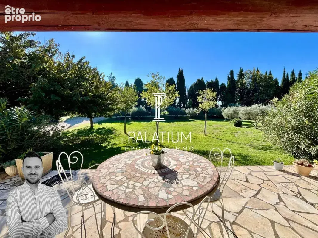 Villa 150m² - Plain pied - 4 chambres - Piscine - Terrain de 5737m² - photo 8