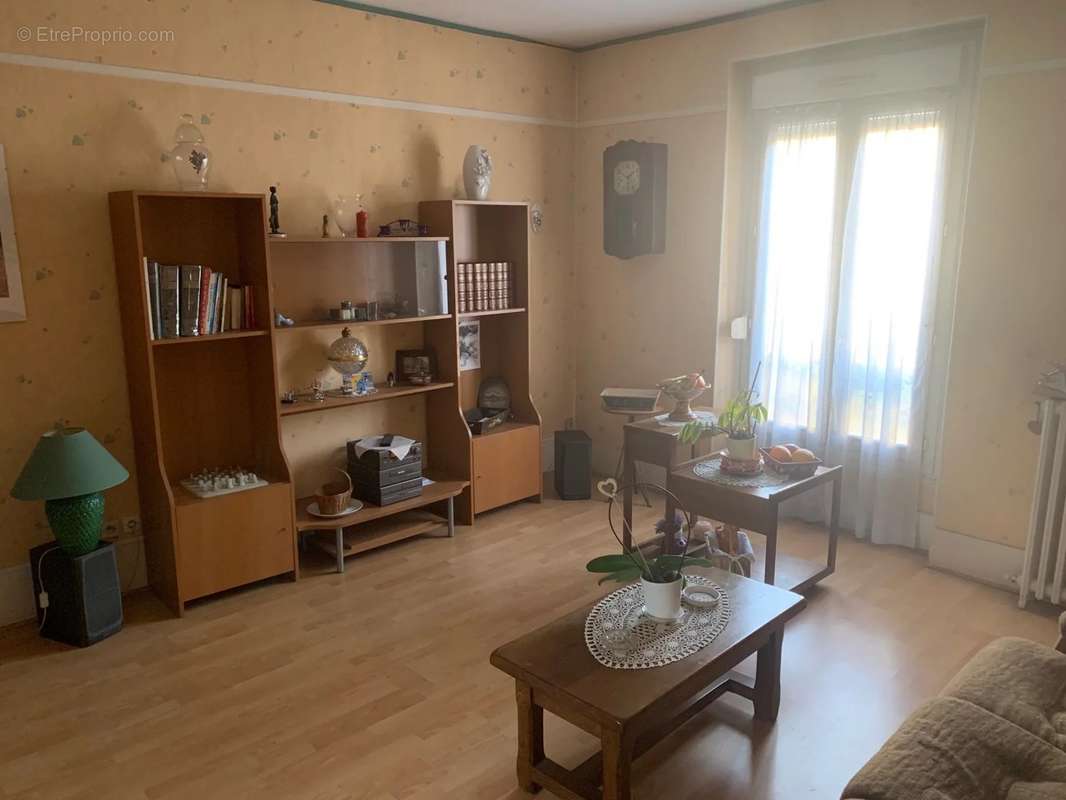 Appartement à VILLEMOMBLE