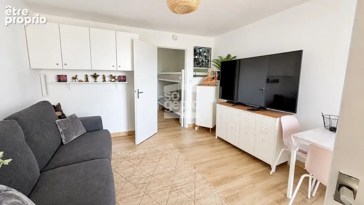 Réf : 2336 - Vente Studio Couchette, avec parking secteur Mont Saint Martin ! - photo 3