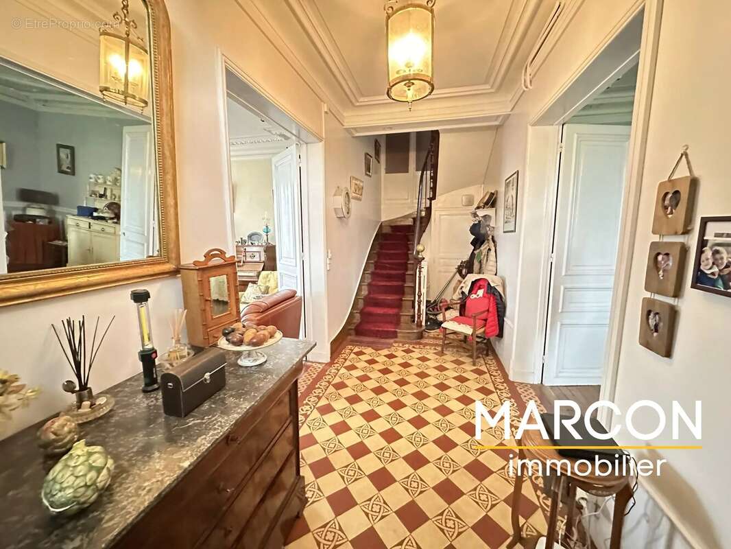 Maison à AUBUSSON