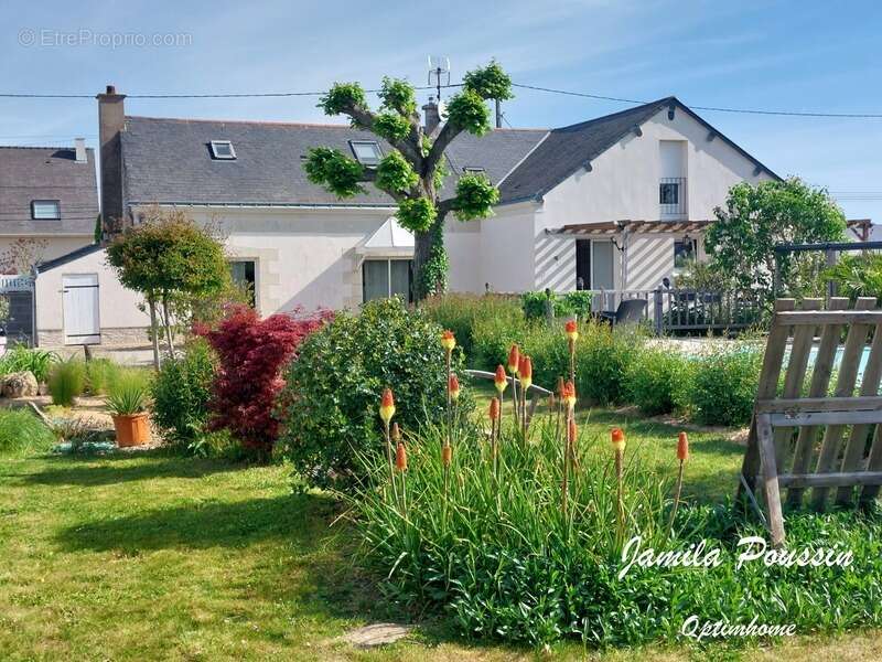 Maison à VILLEBERNIER