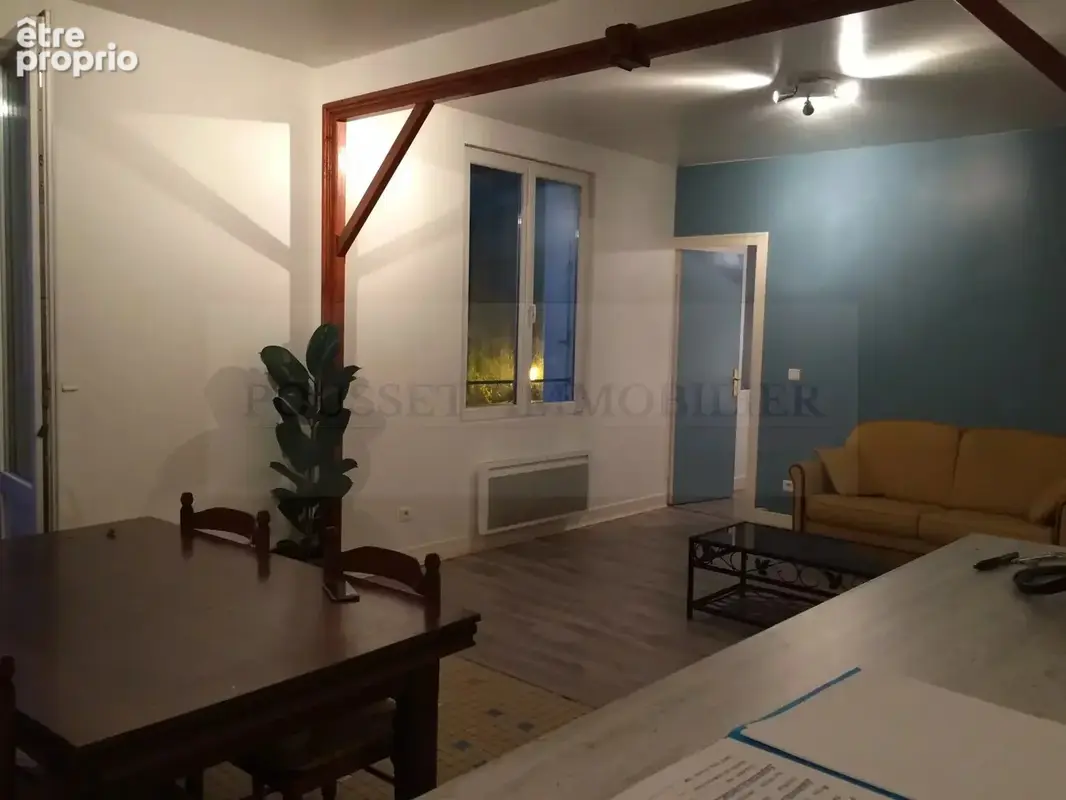 Immeuble de rapport en pierre de 204 m² avec cour. - photo 3