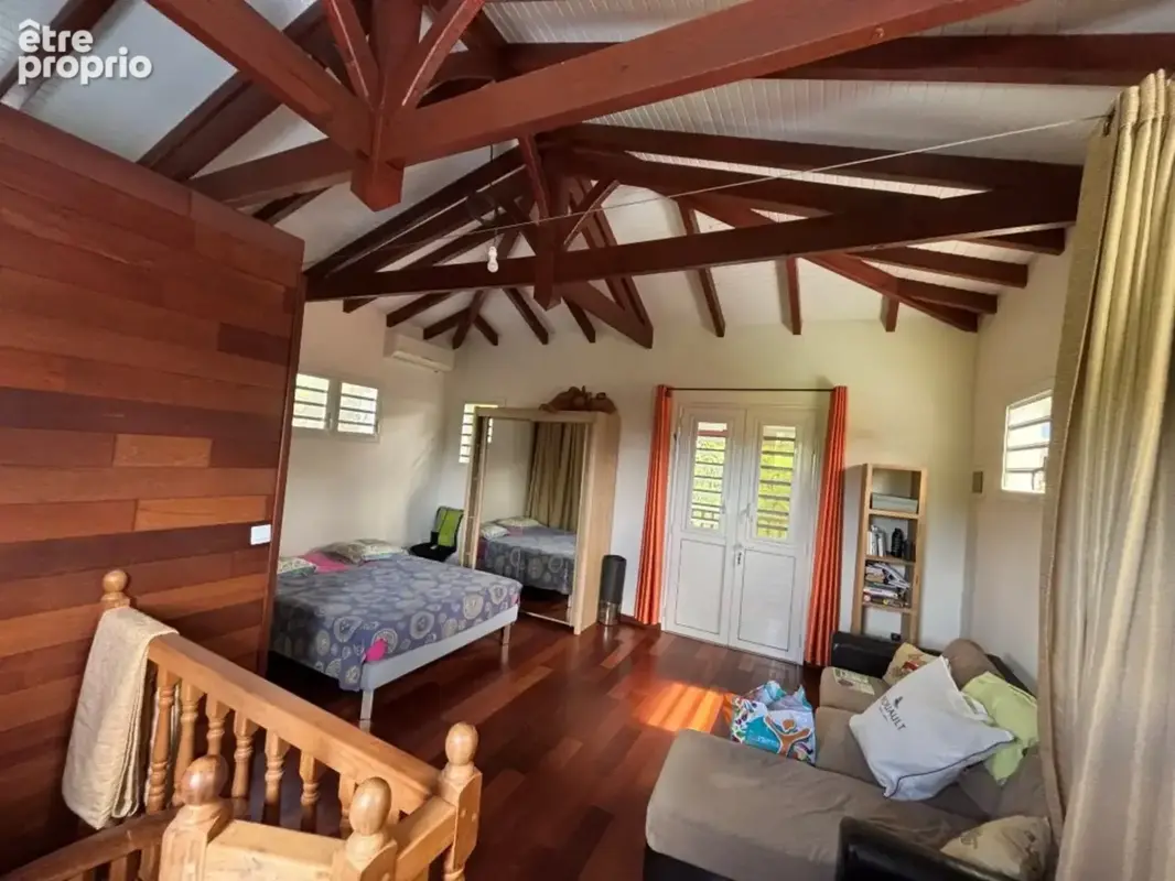 Ducos Grande Savane – Ensemble immobilier 264 m² – Fort potentiel locatif - photo 3